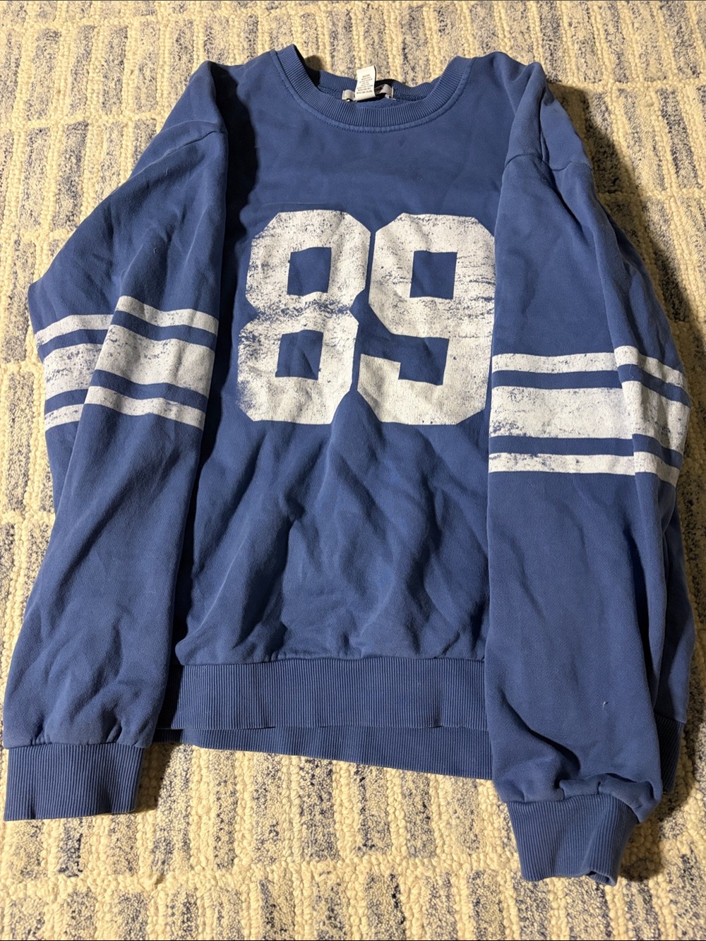 RSQ Blue Crewneck Sweater with White '89' Graphic